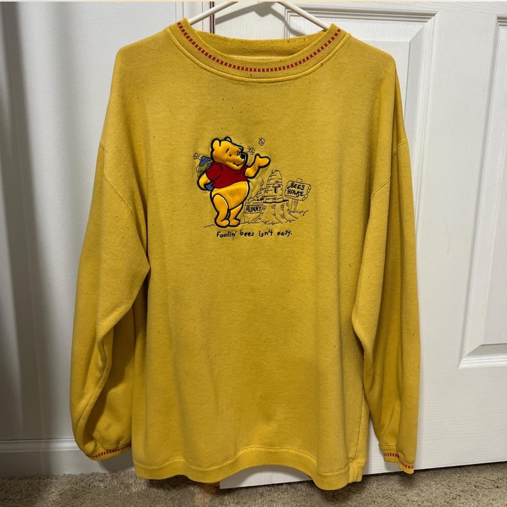 Vintage Winnie the Pooh sweatshirt